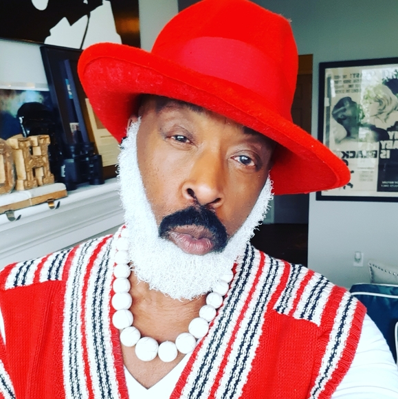 Red hat - Picture 1 of 1